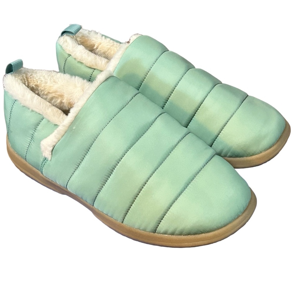 Vionic faux fur lined slippers mint green rubber soles size 7.5